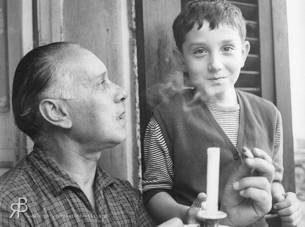 Birolli a Manarola con il figlio Marco, 1955